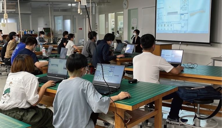 南九州大学授業風景 南九州大学授業風景