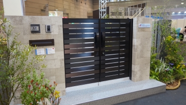 »°¶¨Î©»³¥¢¥ë¥ß¿·¾¦ÉÊŸ¼¨²ñ2015 »°¶¨Î©»³¥¢¥ë¥ß¿·¾¦ÉÊŸ¼¨²ñ2015