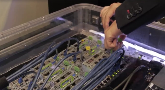 FUJITSU JOURNAL / / / /